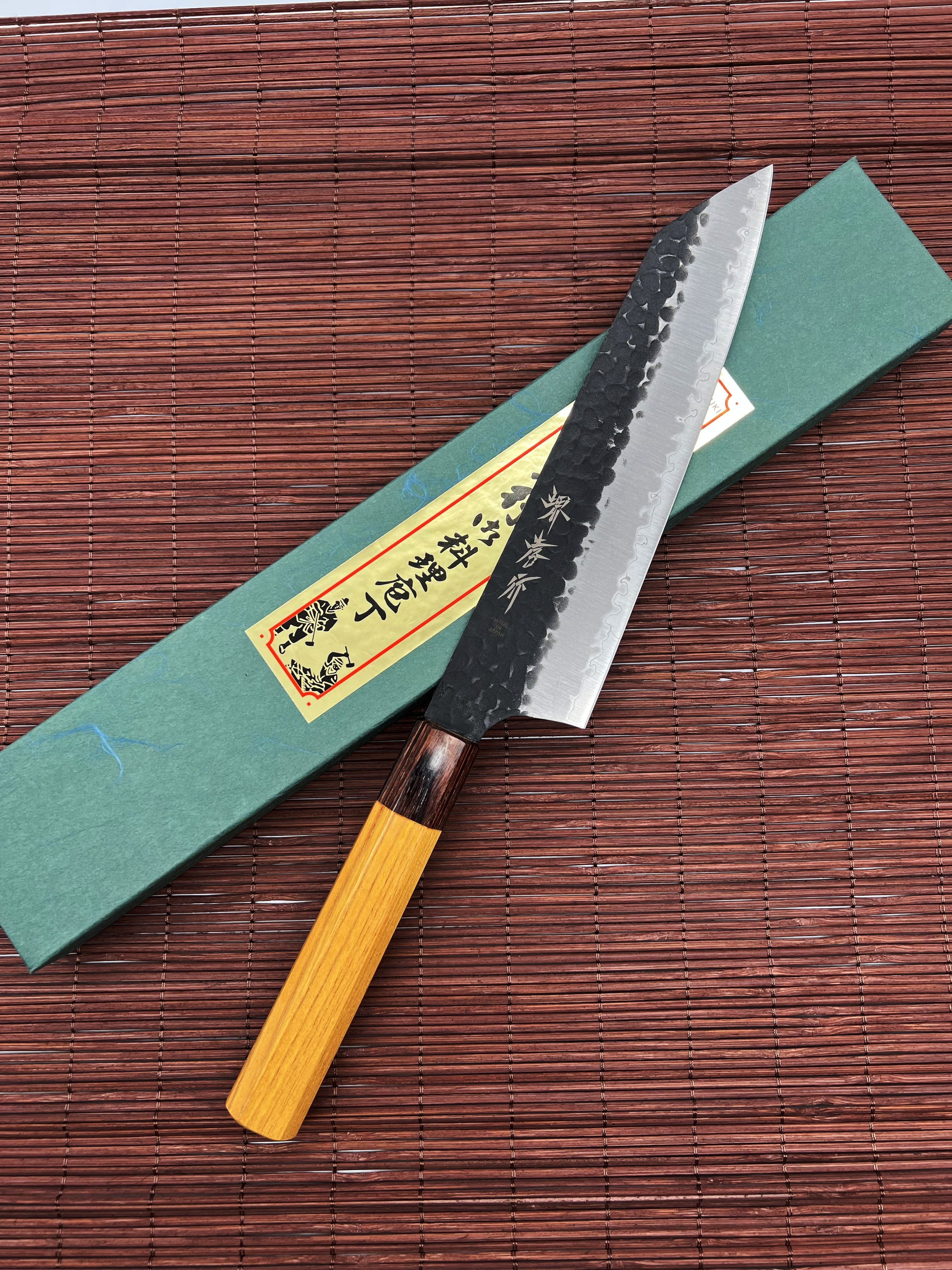 Sakai Takayuki Aogami Super Kurouchi Hammered WA Japanese Chef's Kengata-Gyuto Knife 190mm