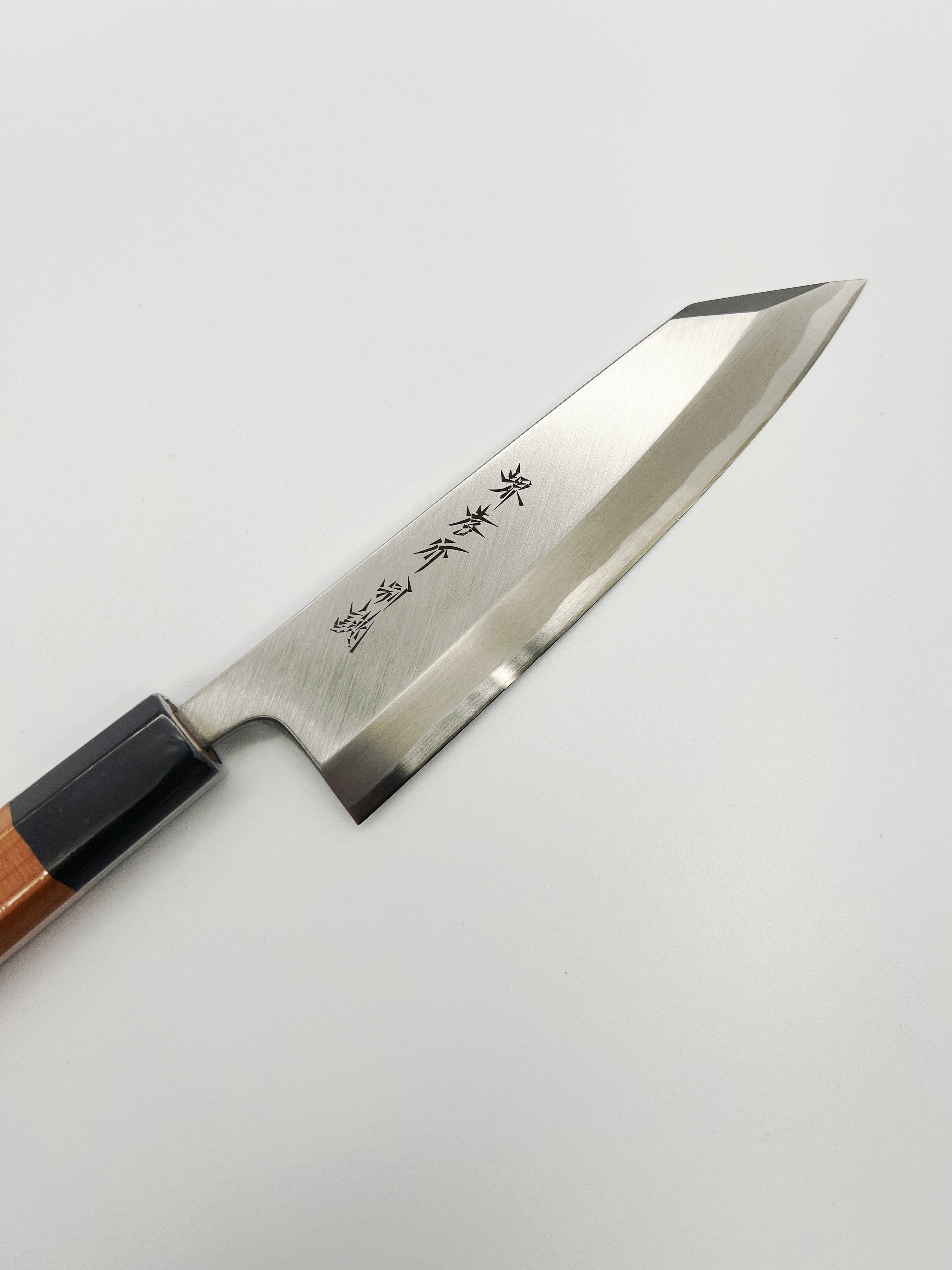 Sakai Takayuki Tokujyo Supreme Kiritsuke Deba 150mm with wood saya