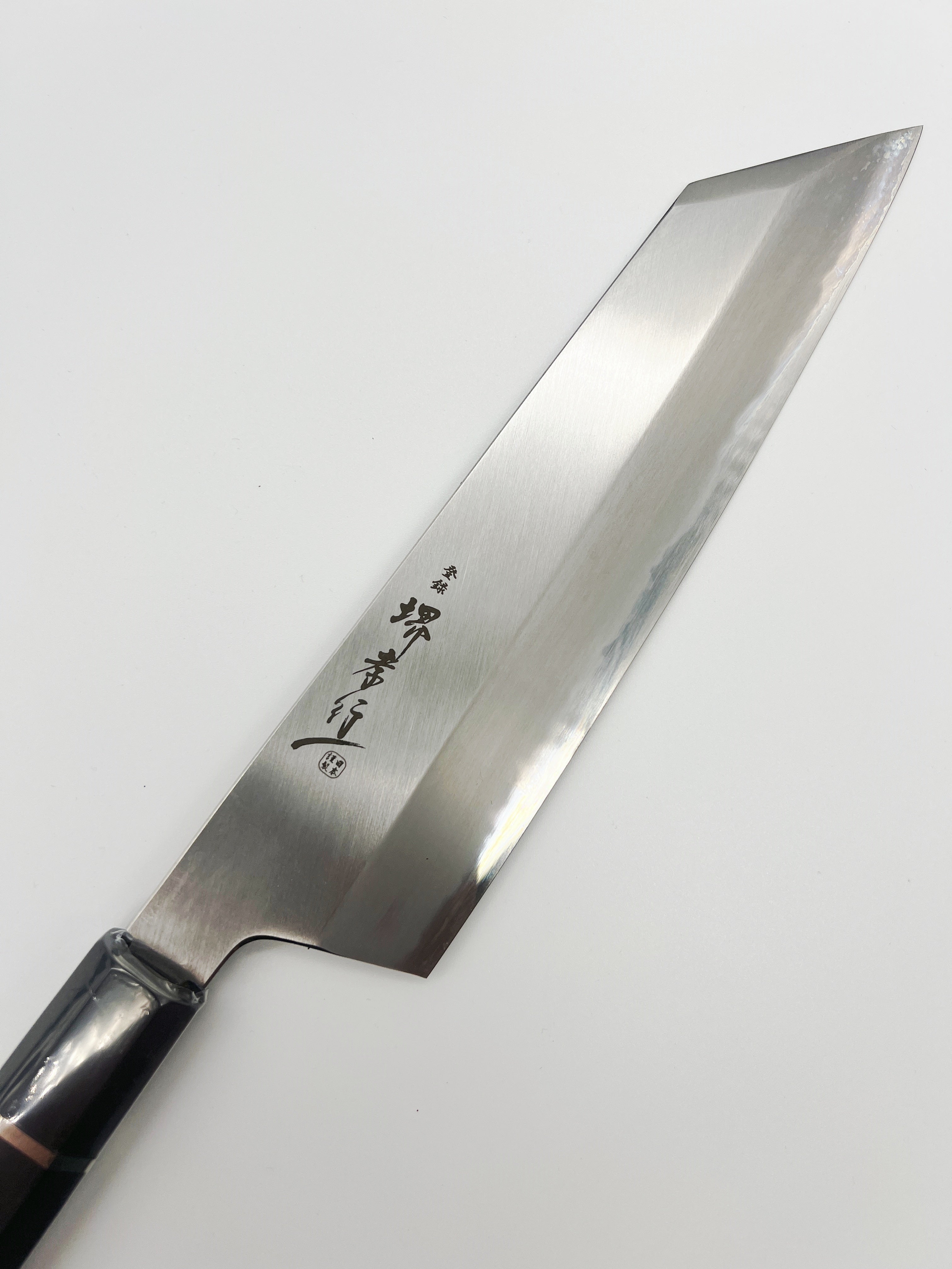 Sakai Takayuki Homura Premium (Aogami #2 Steel) Japanese Chef's Kengata-Gyuto Knife 225mm