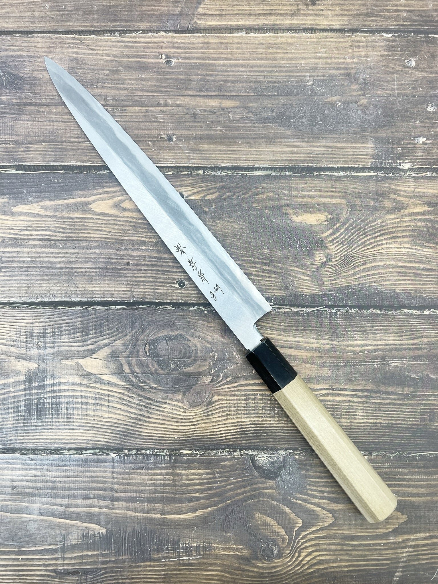 Sakai Takayuki Sashimi Yanagiba Knife, Tetogi, Hand sharpening with saya