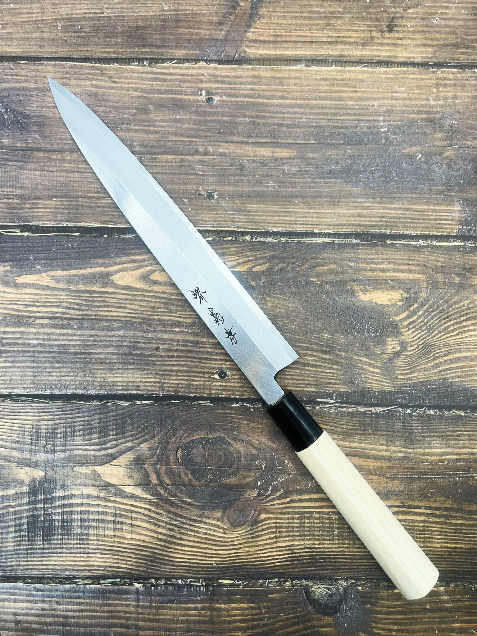Sakai Takayuki "Kairyo-Kasumitogi" Yanagiba 240MM