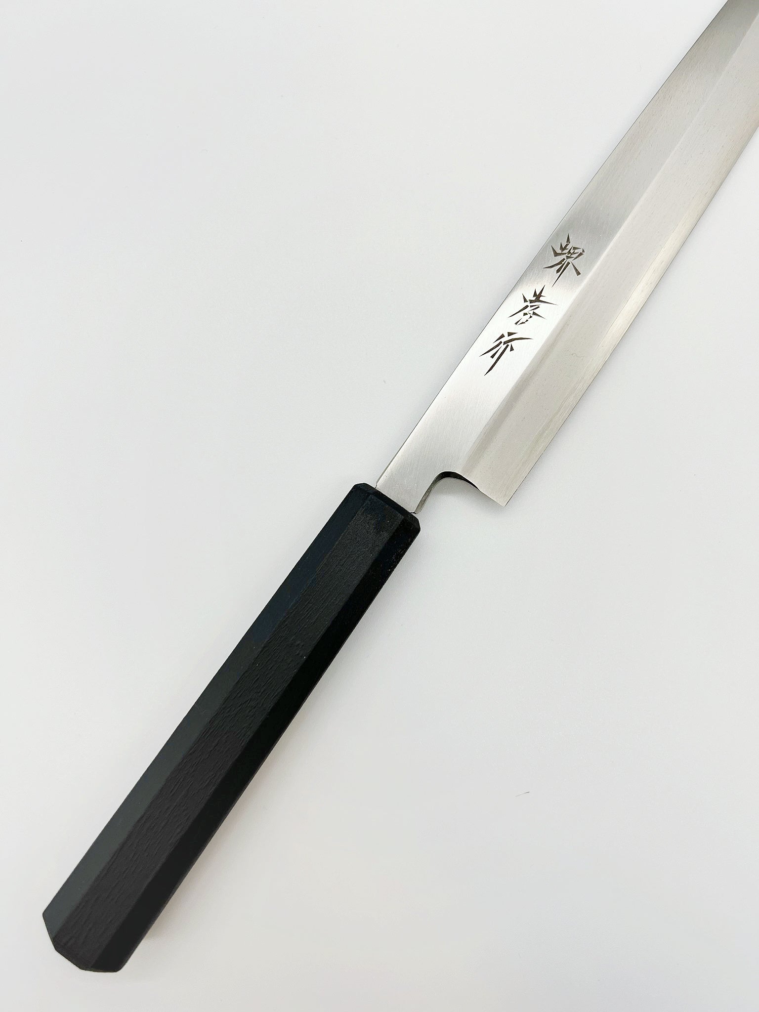 Sakai Takayuki INOX Japanese-style Nanairo Chef's Yanagiba (Sashimi) 240mm ABS Resin Handle (Jet Black)